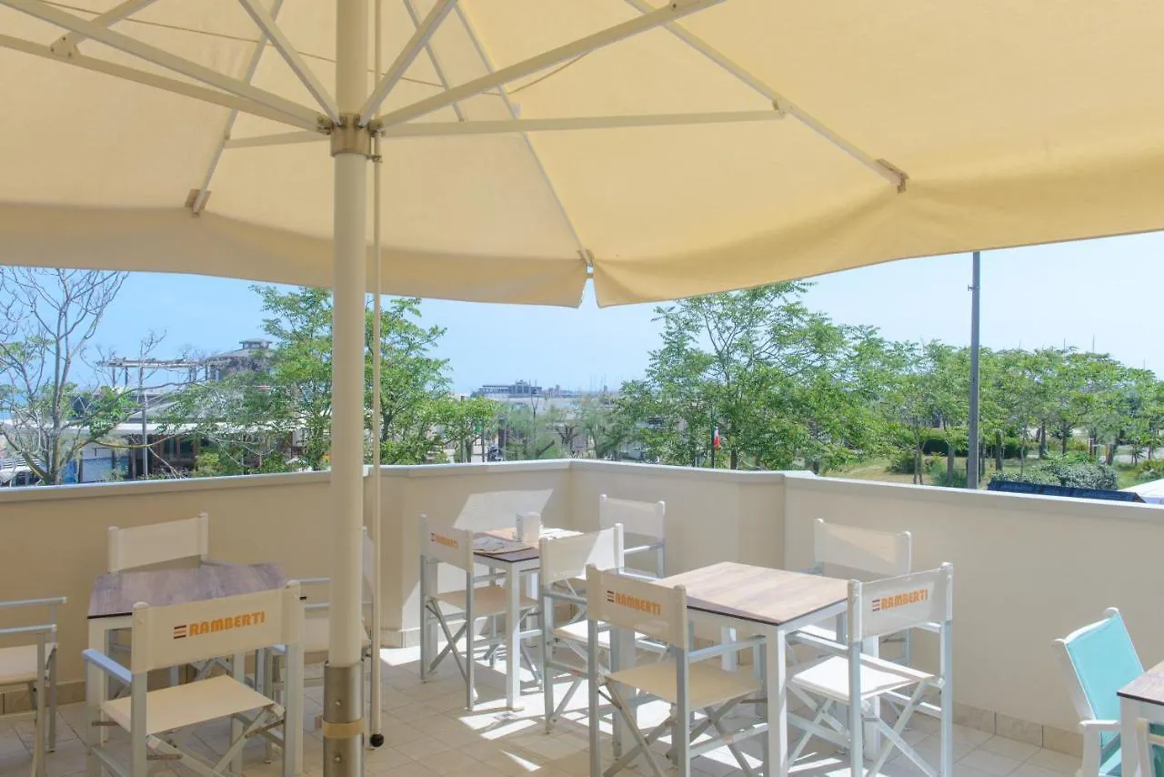 Hotel Paloma Beach Front Chiringuitos Time Rimini İtalya