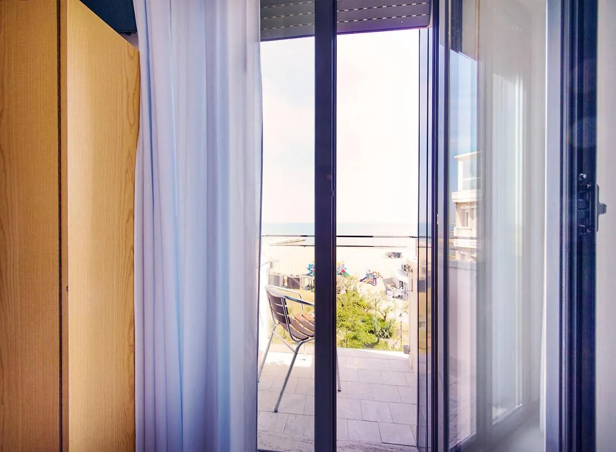 Hotel Paloma Beach Front Chiringuitos Time Rimini